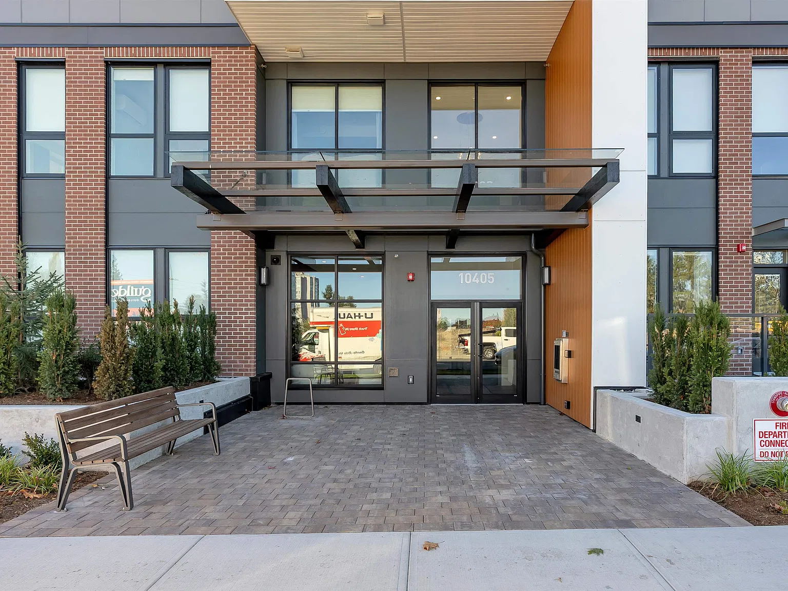 1 bed, 564 sqft, $1,800 — Photo 2
