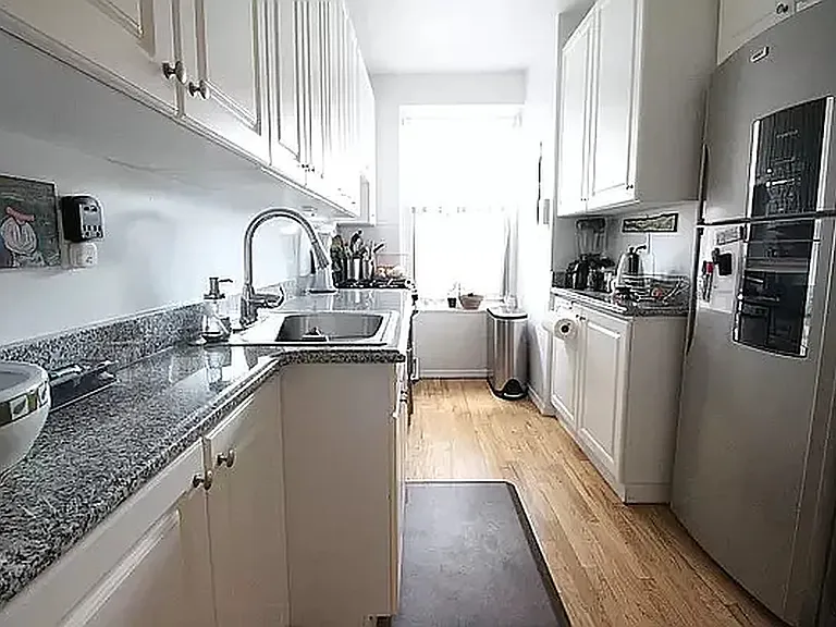 508 W 110th St #7A — Photo 12