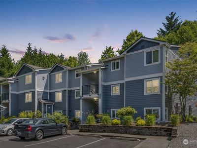 250 NW Dogwood Street UNIT D302, Issaquah, WA, 98027