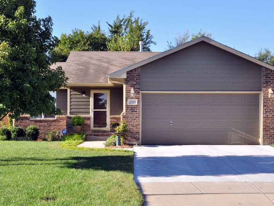 1st image of 1707 N Sugarberry Ct
