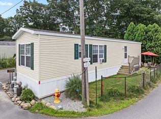 9 Stella Dr, Weymouth, MA 02188