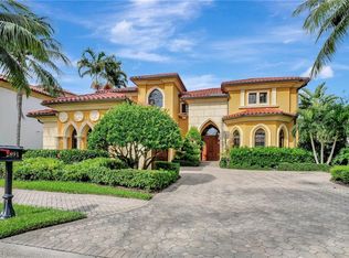 2891 Tiburon Blvd E, Naples, FL 34109