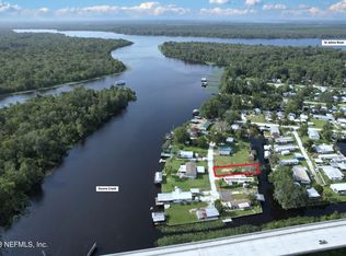 153 Magnolia Trl, Satsuma, FL 32189