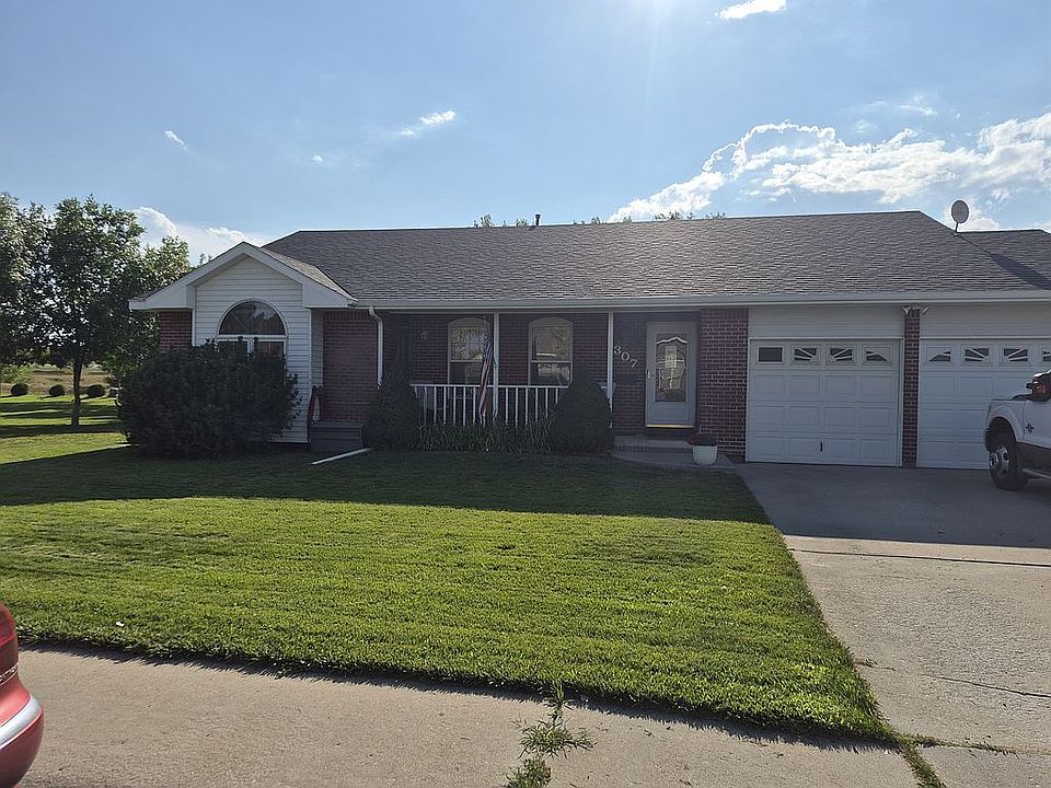 1st image of 307 24th St