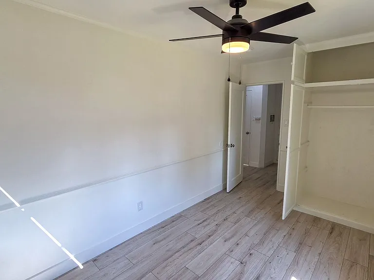 13524 Starbuck St — Photo 11
