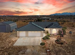 7925 Olivine Rd, Phelan, CA 92371