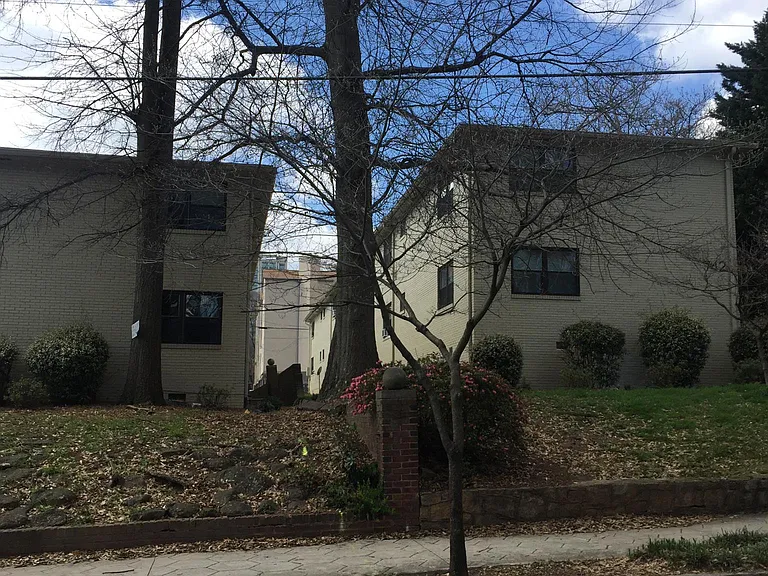 738 Myrtle St NE #7 — Photo 11