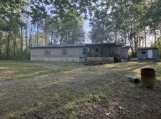 215 Frederick Loop, Linden, TN 37096
