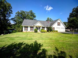 175 Shoreline Rd, Natchitoches, LA 71457