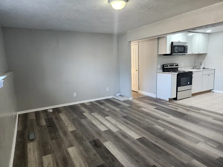 1741 Davis Dr #B — Photo 5