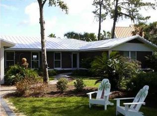 95 Carolina Ave, Lynn Haven, FL 32444