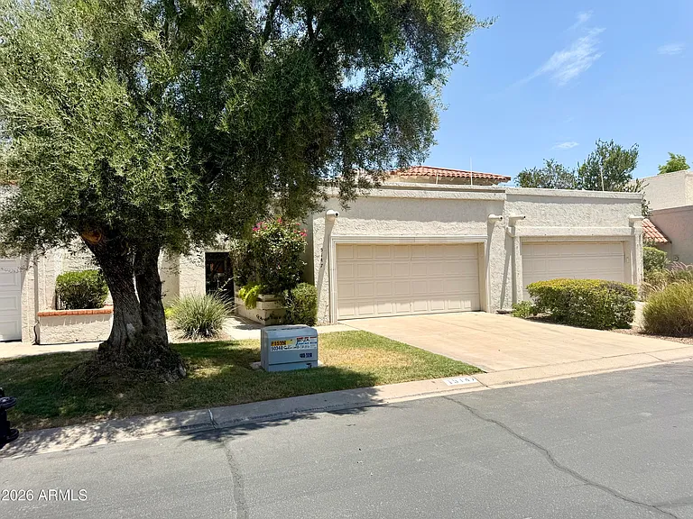 5147 N 76th Pl — Photo 5