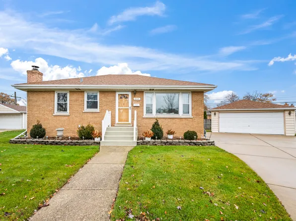 4533 Hirschberg Ct, Schiller Park, IL 60176