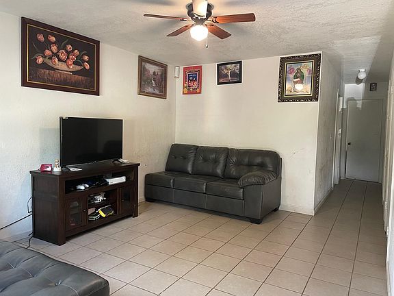 2nd image of 1107 Avenue E