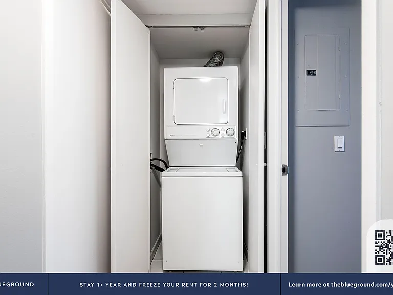 130 W 15th St #4C — Photo 12