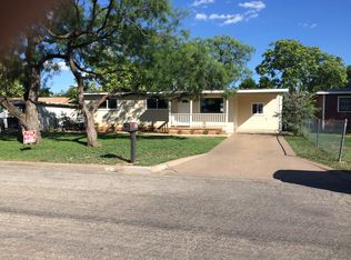 2725 Raney St, San Angelo, TX 76901