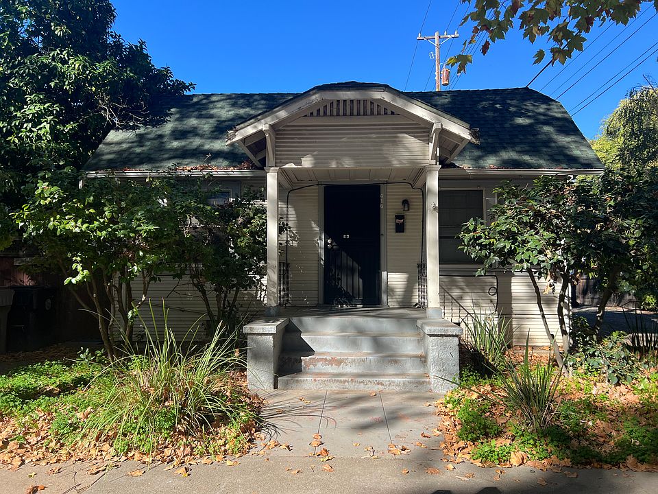 1st image of 416 27th St