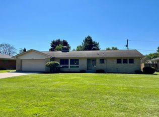 4865 Centennial Dr, Saginaw, MI