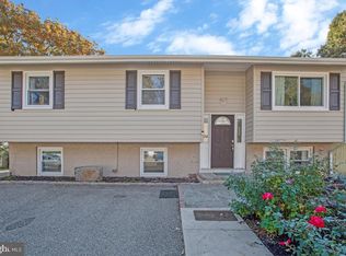 1621 Marlboro Rd, Edgewater, MD 21037