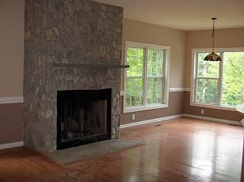 2nd image of 5010 Henry Ln