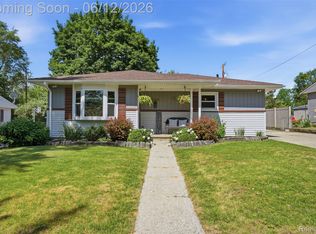 5334 Military Ave, Brighton, MI 48116