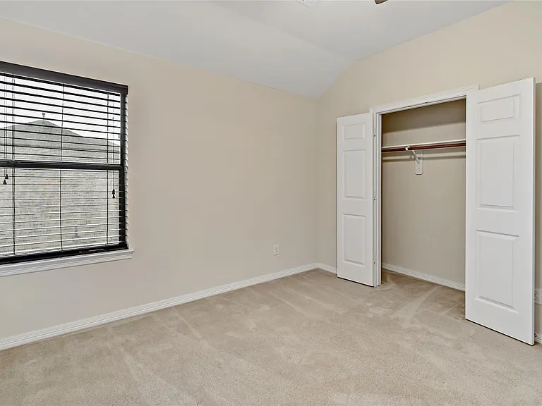 3308 Southern Grove Ln — Photo 26