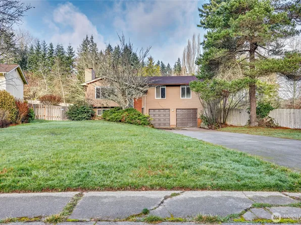 290 NE Torval Canyon Road, Poulsbo, WA 98370