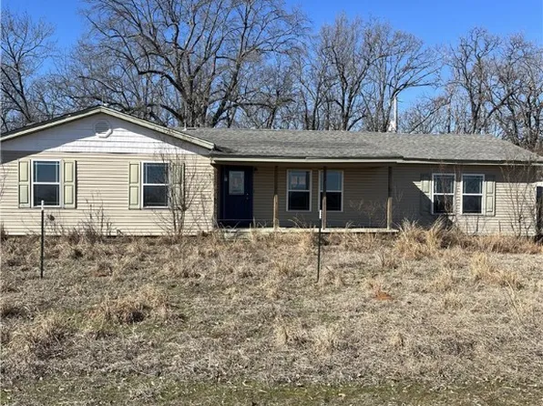 703 Fuller Ave, Pocola, OK 74902
