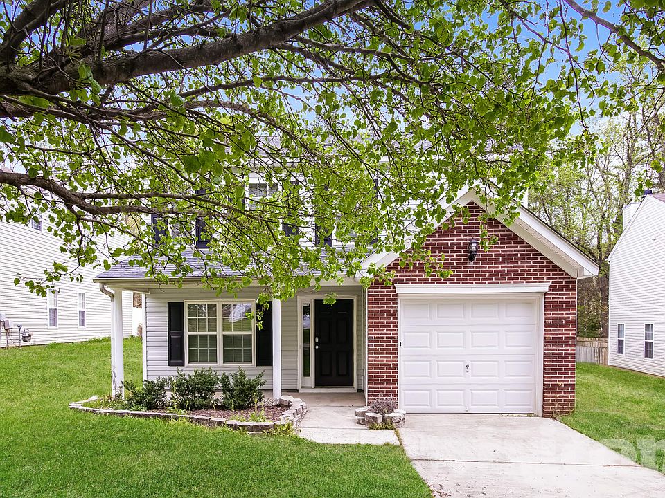 1st image of 417 Havenbrook Way NW
