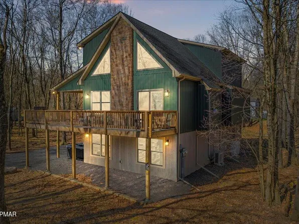 37 Frost Ln, Albrightsville, PA 18210