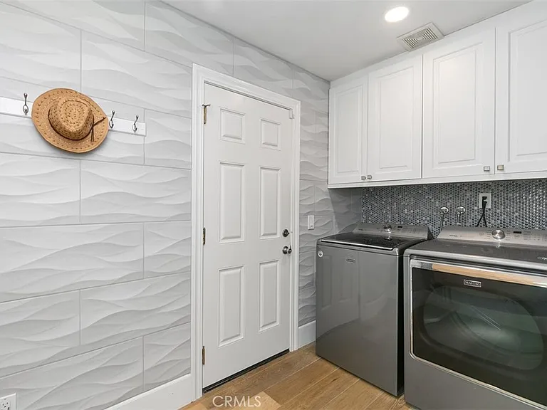 24408 Alta Vista Dr #1 — Photo 33