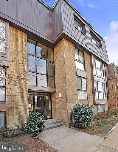 1st image of 5160 Maris Ave APT 400