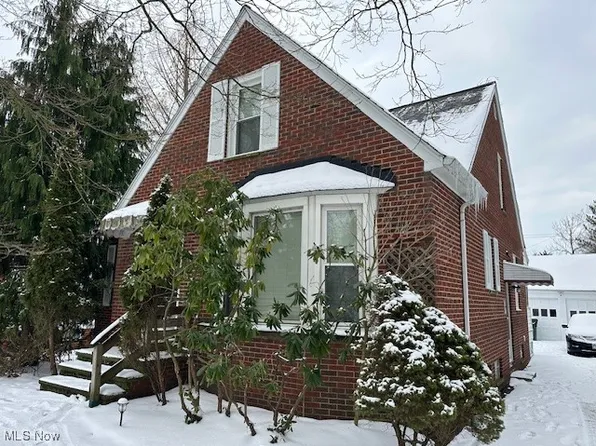 2080 E 224th St, Euclid, OH 44117