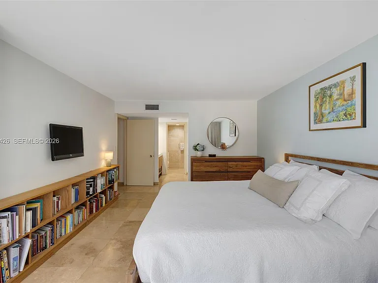 1915 Brickell Ave #1407 — Photo 12