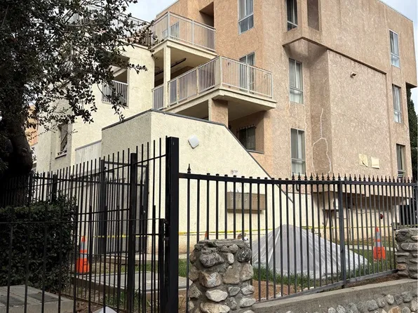 1095 N Raymond Ave, Pasadena, CA 91103