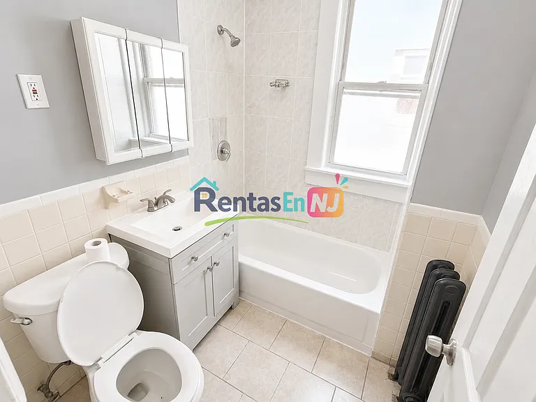 20 Ellis Ave #5B — Photo 6