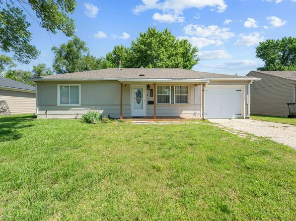 1436 Cheyenne Ave, Salina, KS 67401