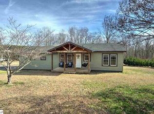 54 Hart Rd, Taylors, SC 29687