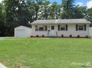 565 Primrose St, Dubuque, IA 52001