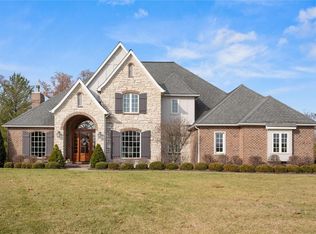 4231 English Oak Ln, Smithton, IL 62285
