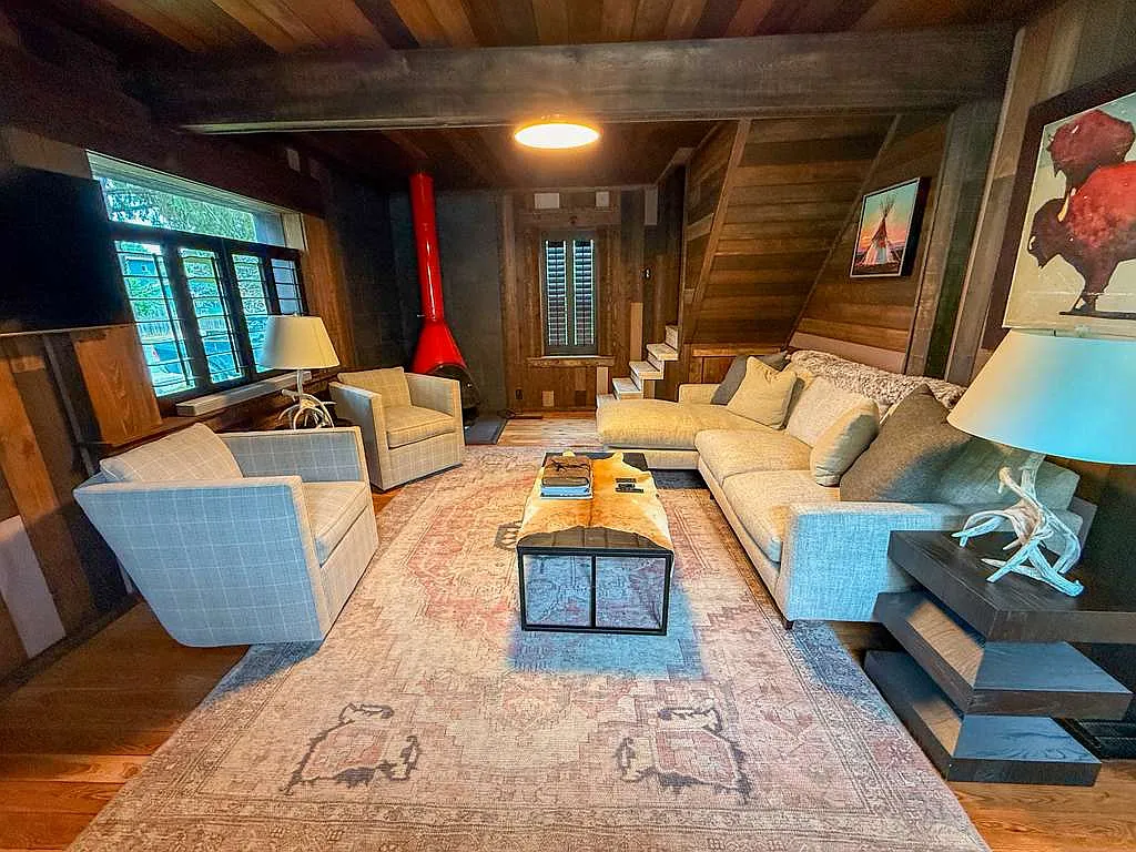 3 bed, 1400 sqft, $5,000 — Photo 4