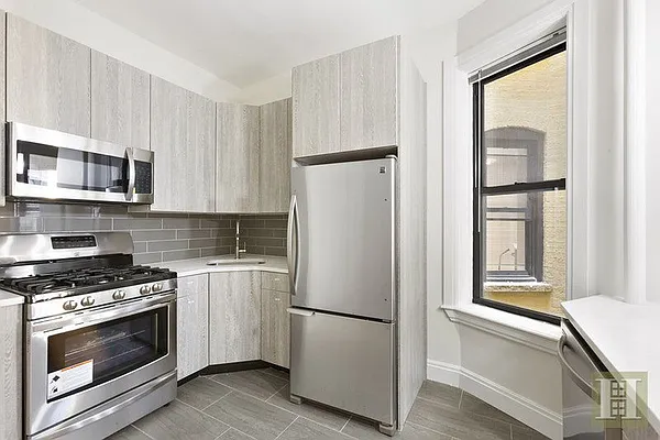 Rented by Halstead Real Estate | media 9