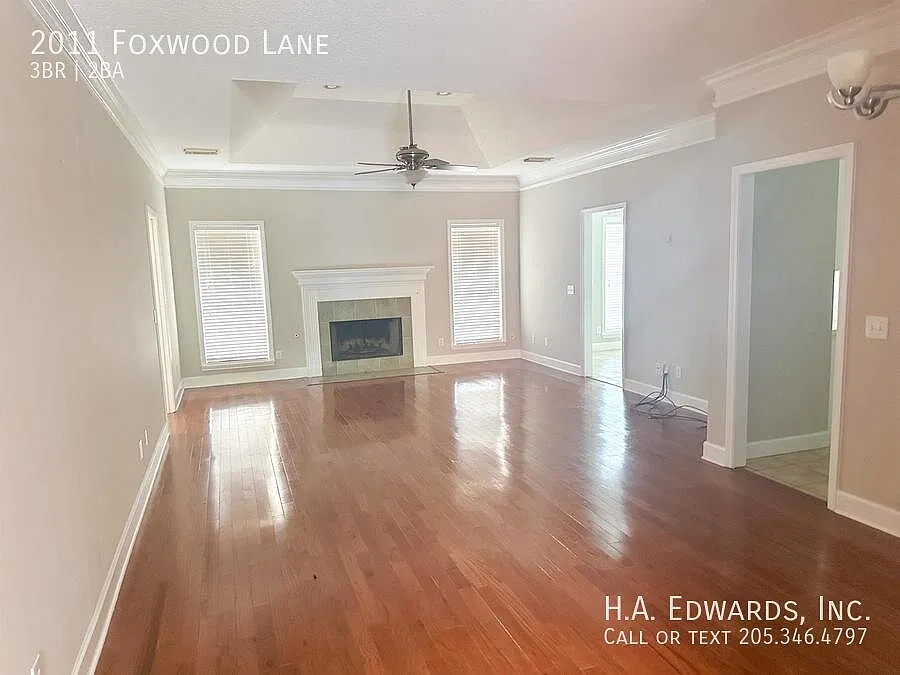 2011 Foxwood Lane — Photo 2