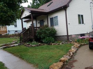 918 N Central Ave, Burlington, IA