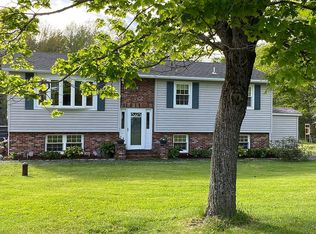 49 Kent Dr, Orrington, ME 04474