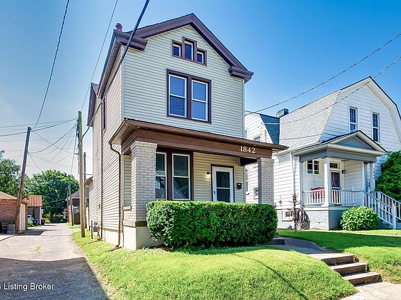 3rd image of 1842 Deer Park Ave