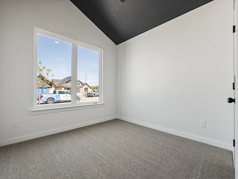 14408 Kenosha Dr — Photo 11