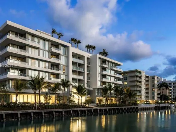 9540 W Bay Harbor Dr #301, Miami Beach, FL 33154