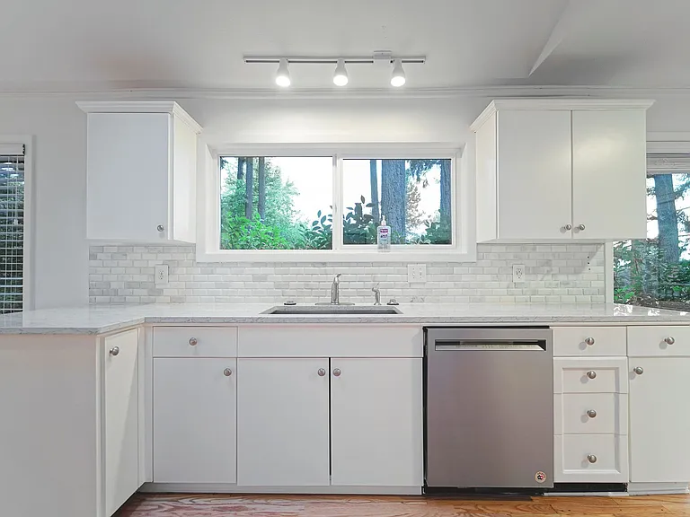 3801 SW Hamilton St — Photo 52