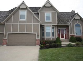 18840 Ridgeview Rd, Olathe, KS 66062